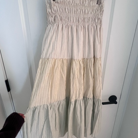 Fashion Nova Cream and Tan Maxi Skirt - Picture 5 of 9